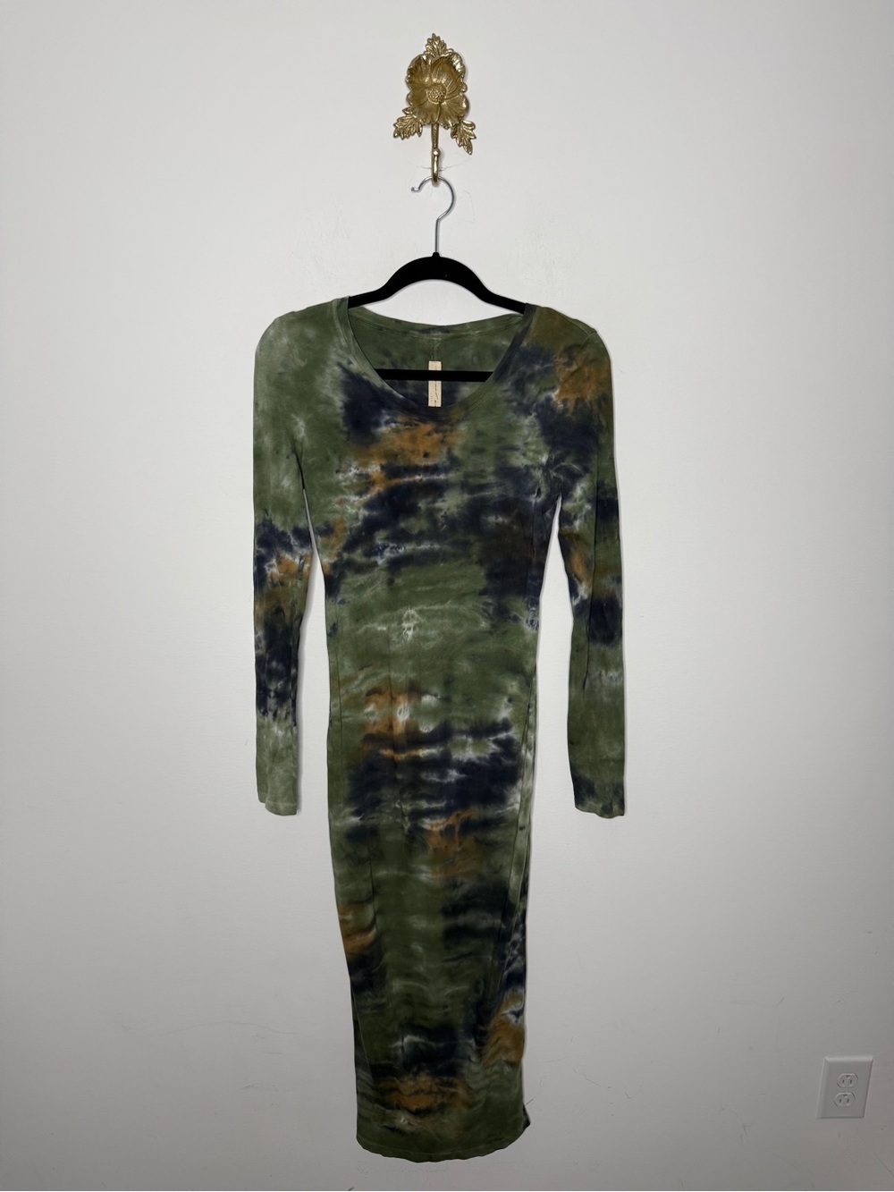 Raquel Allegra Long Sleeve Layering Dress 1